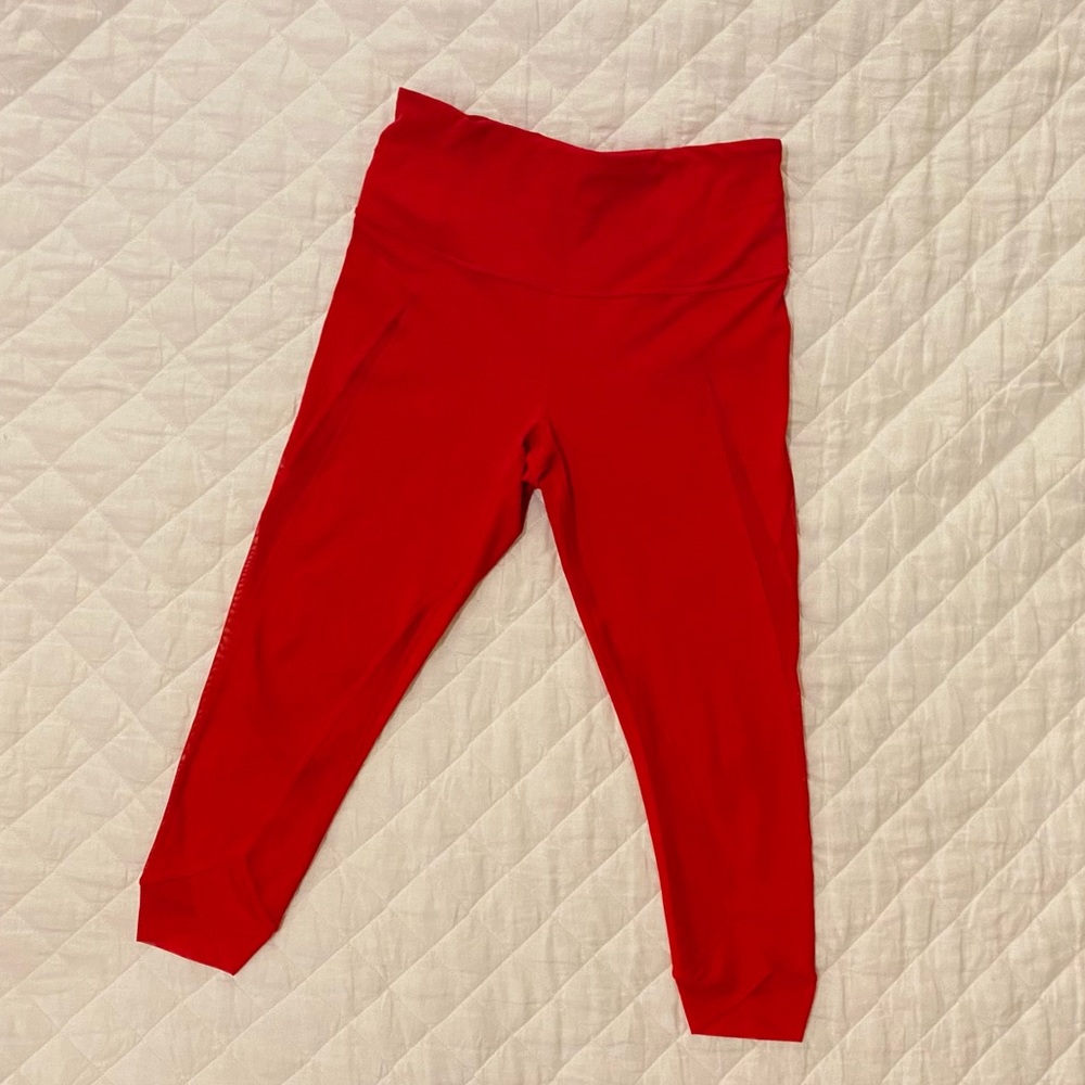 Crop leggings with mesh detail